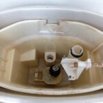 トイレ止水栓の水漏れ修繕！姫路便利屋コンシェル★